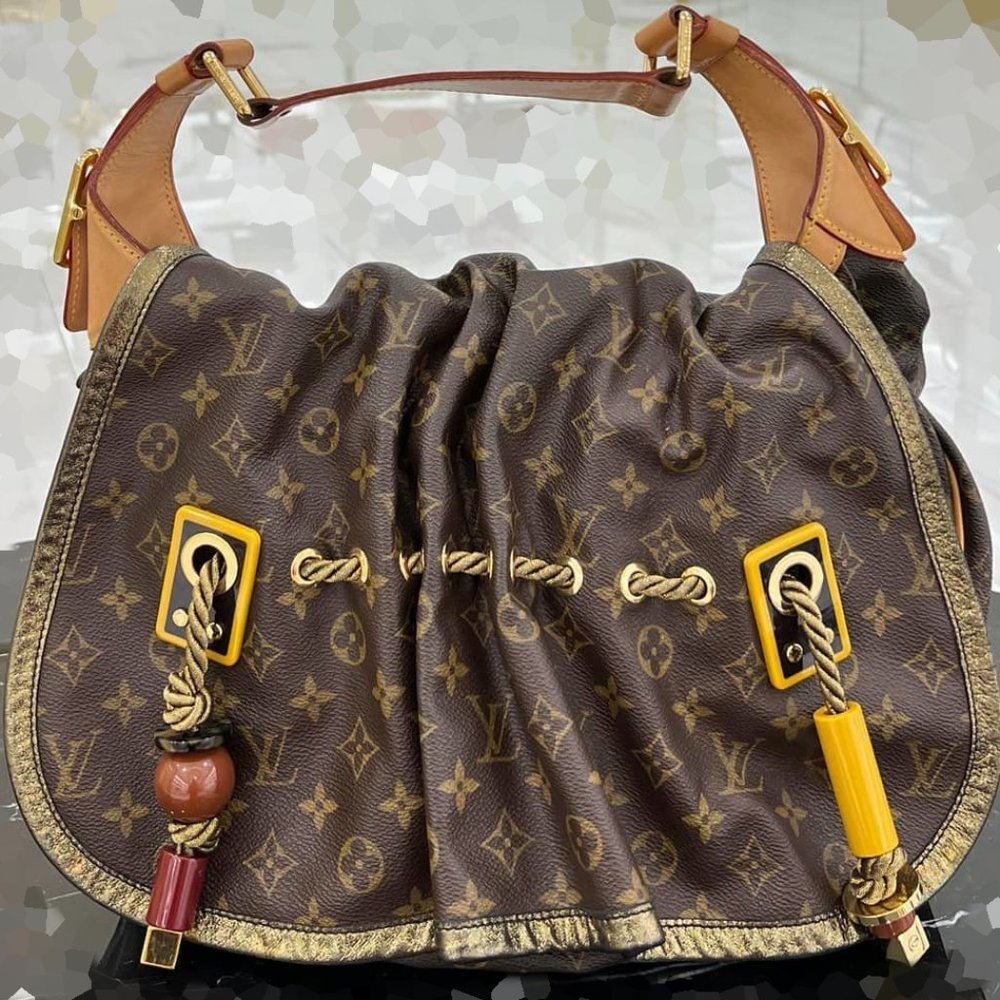 LOUIS VUITTON LTD EDITION MONOGRAM KALAHARI GM RETAIL $3,390 -100% AUTHENTIC